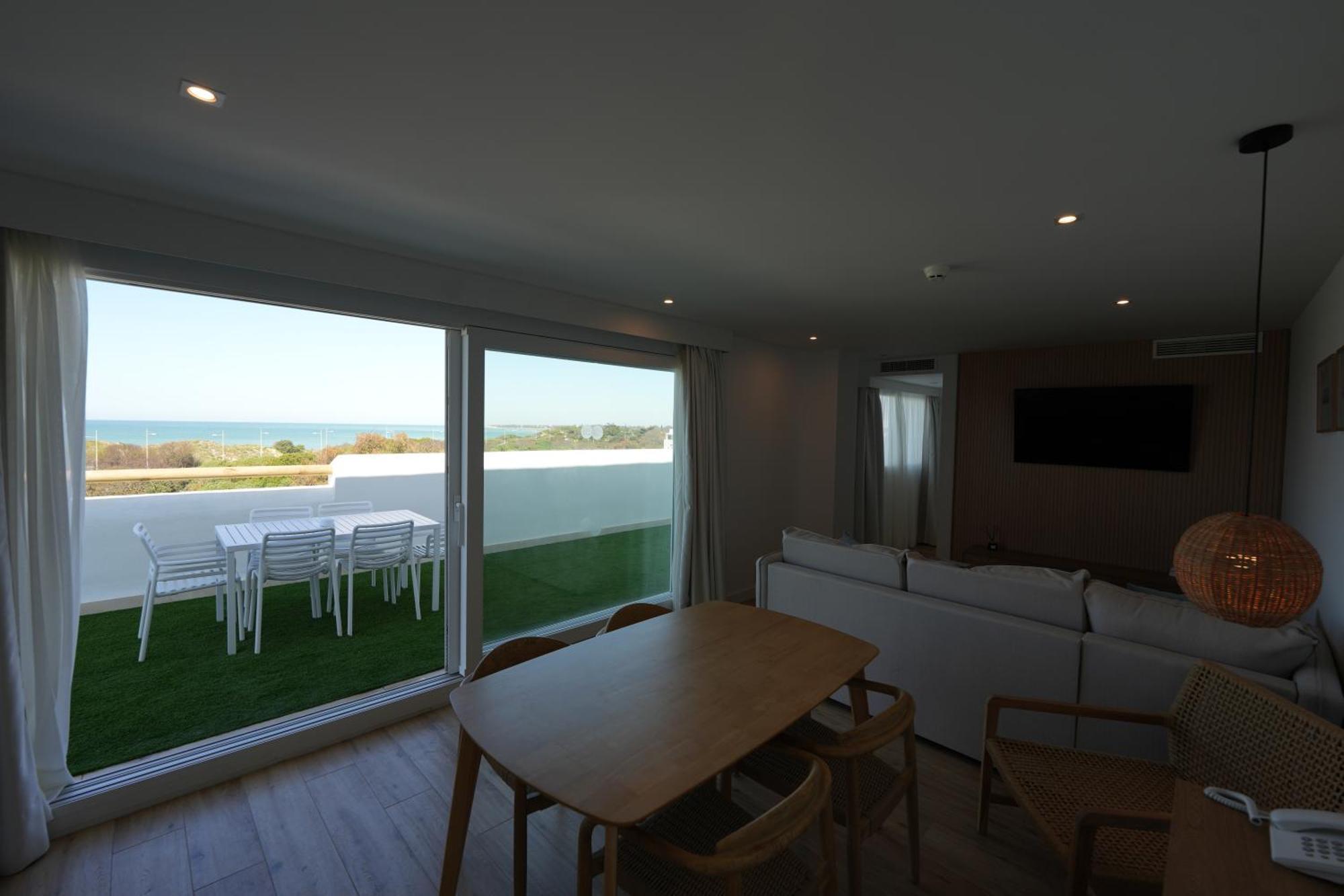 Punta Candor Suites Rota Εξωτερικό φωτογραφία